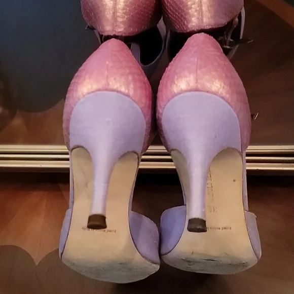 Manolo Blahnik heels - Picture 4 of 8